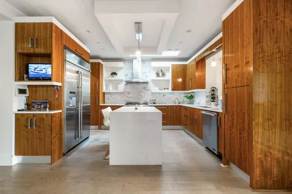 1450 Fulton AVE West Vancouver, BC V7T 1P1