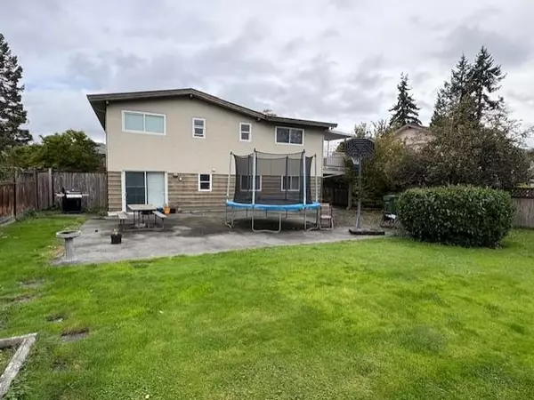 Richmond, BC V7C 2G3,6811 Riverdale DR