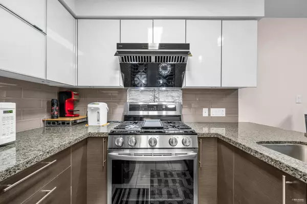 6733 Buswell ST #509, Richmond, BC V6Y 0E3