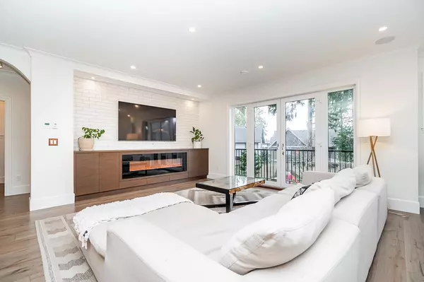 Surrey, BC V3Z 0N8,15777 Wills Brook WAY