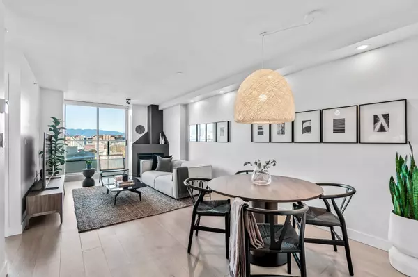 Vancouver, BC V6B 6N6,63 Keefer PL #907