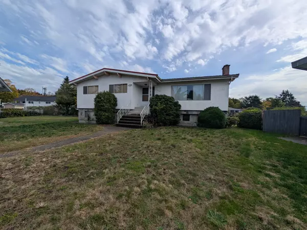 Vancouver, BC V5S 3B4,7258 Lancaster PL