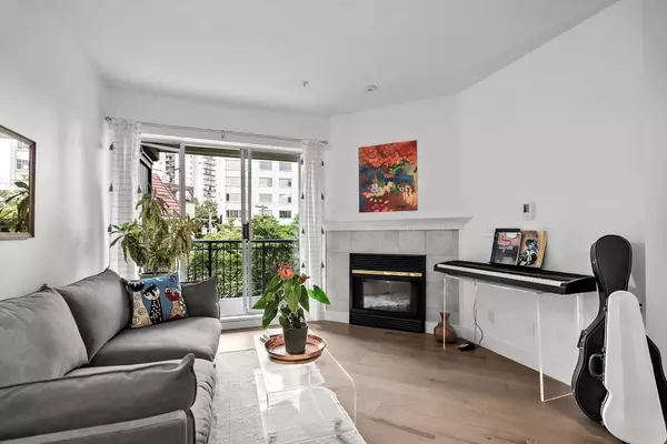 Vancouver, BC V6G 1N2,1928 Nelson ST #304