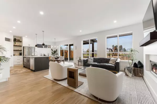 Chilliwack, BC V2R 0B9,44708 Willowstream RD