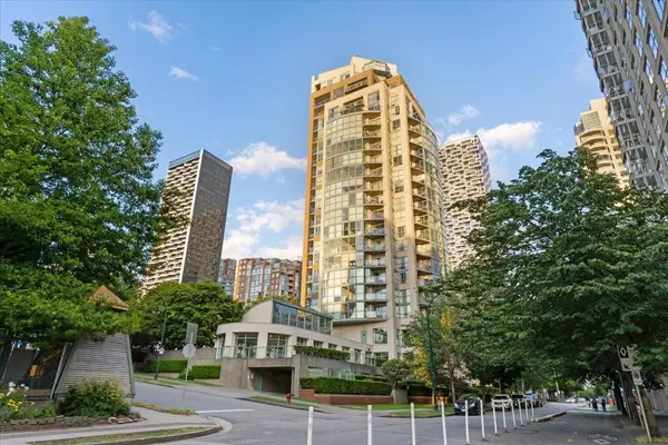 Vancouver, BC V6Z 2R3,907 Beach AVE #1401
