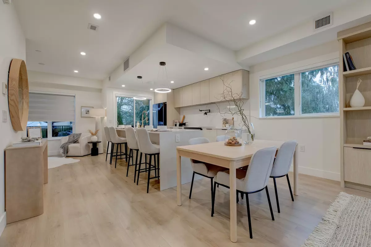 New Westminster, BC V3L 3L2,339 Keary ST #3