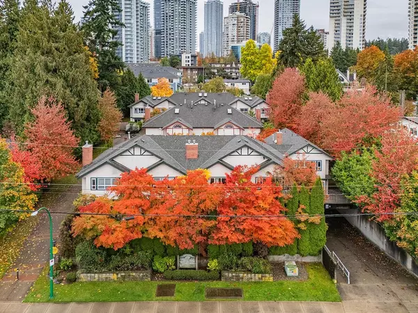 4238 Bond ST #3, Burnaby, BC V5H 1G4
