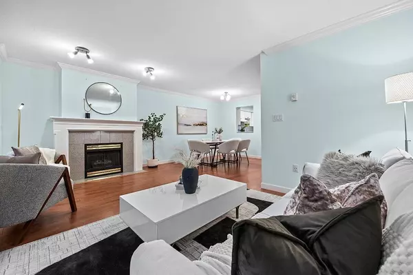 Burnaby, BC V5H 1G4,4238 Bond ST #3