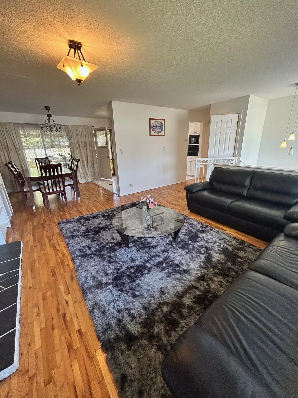Port Coquitlam, BC V3B 1N9,2246 Fraser