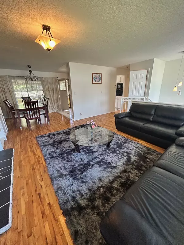 2246 Fraser, Port Coquitlam, BC V3B 1N9