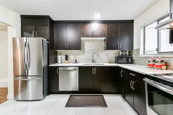 6613 138 ST #20 Surrey, BC V3W 5G7