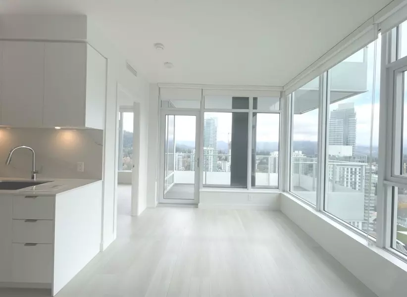 537 Cottonwood AVE #3209, Coquitlam, BC V3J 0S4