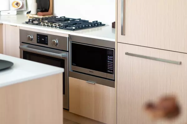 Coquitlam, BC V3K 0J2,308 Alderson AVE #103