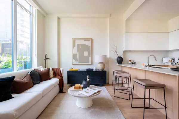 Coquitlam, BC V3K 0J2,308 Alderson AVE #103