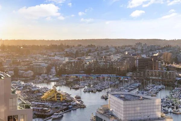 1480 Howe ST #2705 Vancouver, BC V6Z 0G5