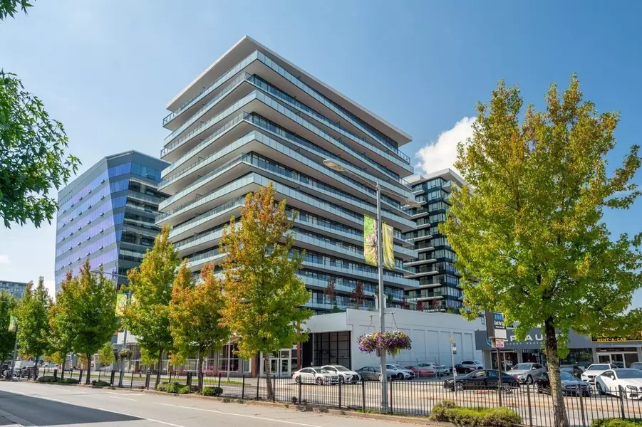 7977 Lansdowne RD #702, Richmond, BC V6X 0X7