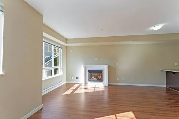 Surrey, BC V3T 3C5,13239 Old Yale RD #31