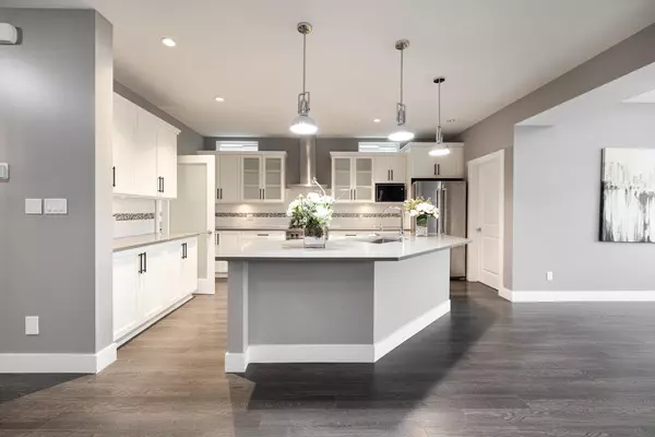 Coquitlam, BC V3E 0L3,1432 Argyle ST