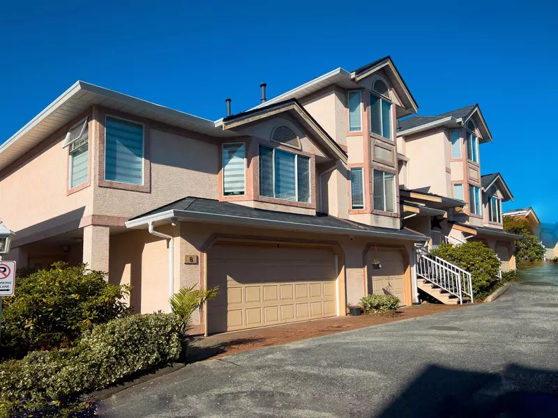 11952 64 AVE #8, Delta, BC V4E 1C8