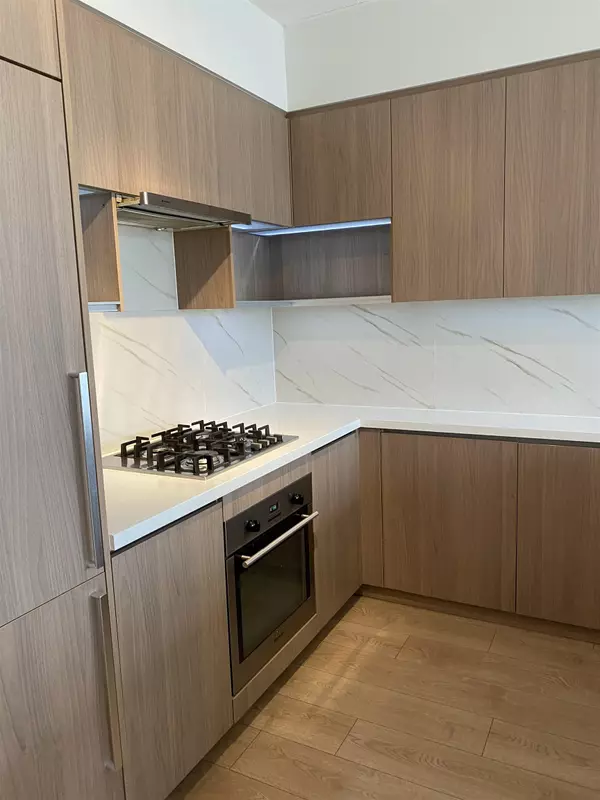 Burnaby, BC V5H 0E8,6588 Nelson AVE #2307