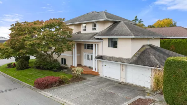13395 14 AVE, Surrey, BC V4A 9B7