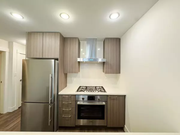 Richmond, BC V6W 0B7,10788 No. 5 RD #318