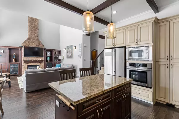 Surrey, BC V3S 2K2,18876 53b AVE