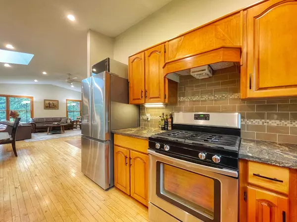 Agassiz, BC V0M 1A3,3048 Hot Springs RD