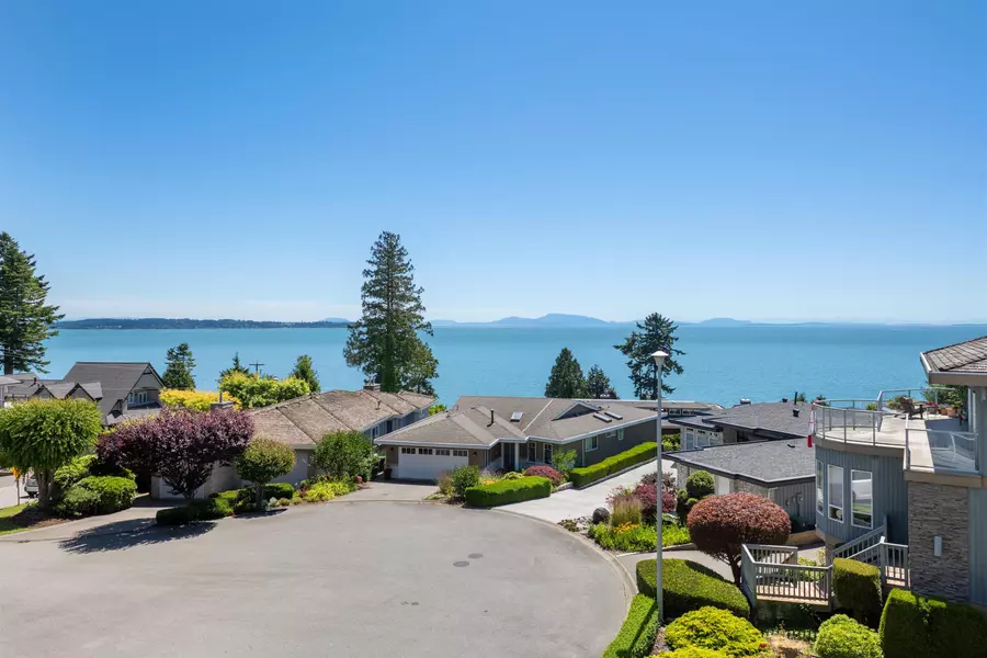 1343 132b ST, Surrey, BC V4A 4C2