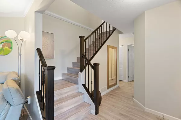 Abbotsford, BC V2T 5B3,32345 Clinton AVE