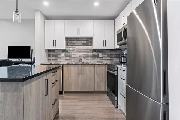 Abbotsford, BC V2S 8E1,33478 Roberts AVE #414