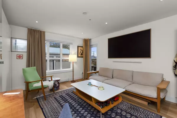 Mission, BC V2V 6T8,33165 2 AVE #113