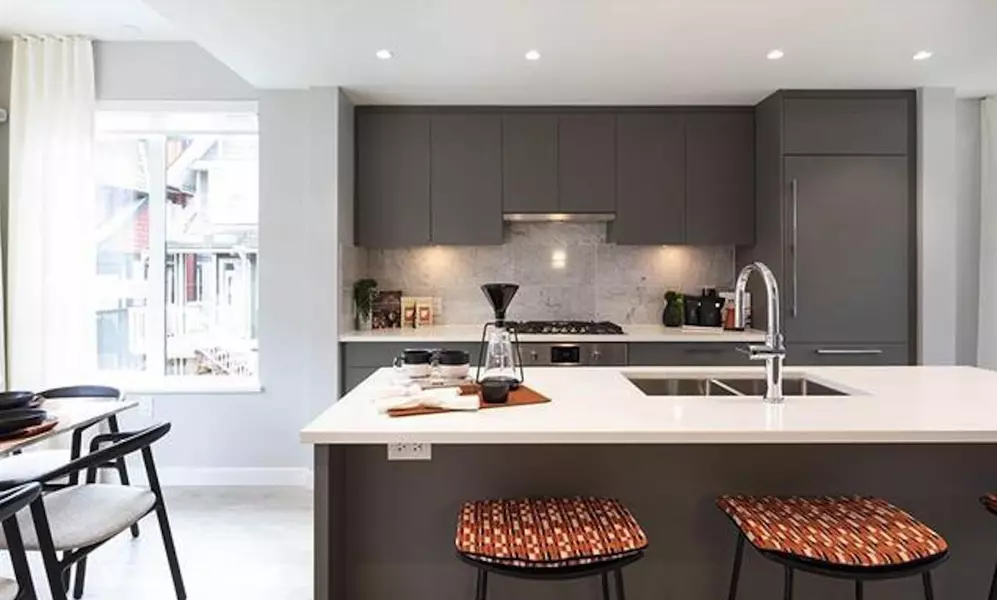 2728 Acadia RD #6, Vancouver, BC V6T 0E6