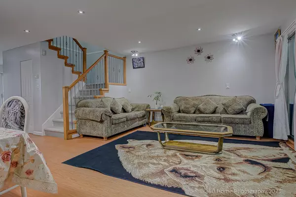 Surrey, BC V3W 5J9,7533 140 ST #35