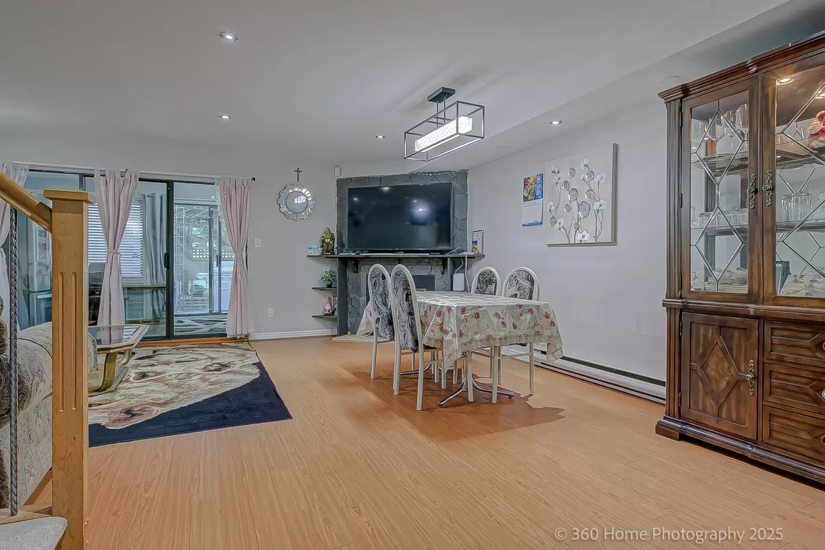 Surrey, BC V3W 5J9,7533 140 ST #35