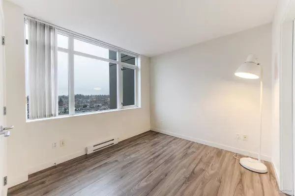 4815 Eldorado Mews #1307 Vancouver, BC V5R 0B2