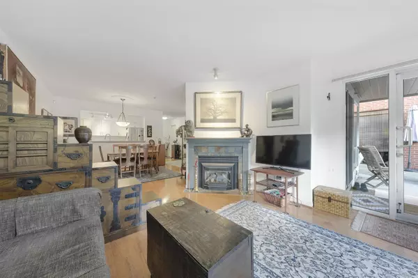 Vancouver, BC V6K 4R2,2288 W 12th AVE #109