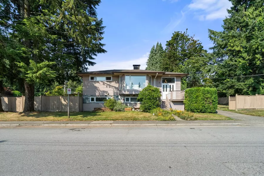 1025 Beaufort RD, North Vancouver, BC V7G 1R8