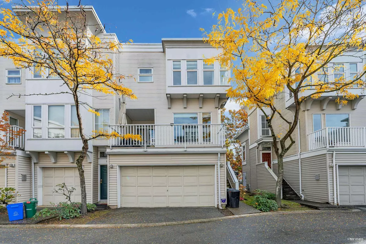 Richmond, BC V6V 2S3,12331 Mcneely DR #11