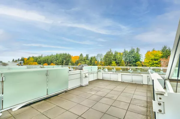 Vancouver, BC V5Z 0C8,2222 Willow ST