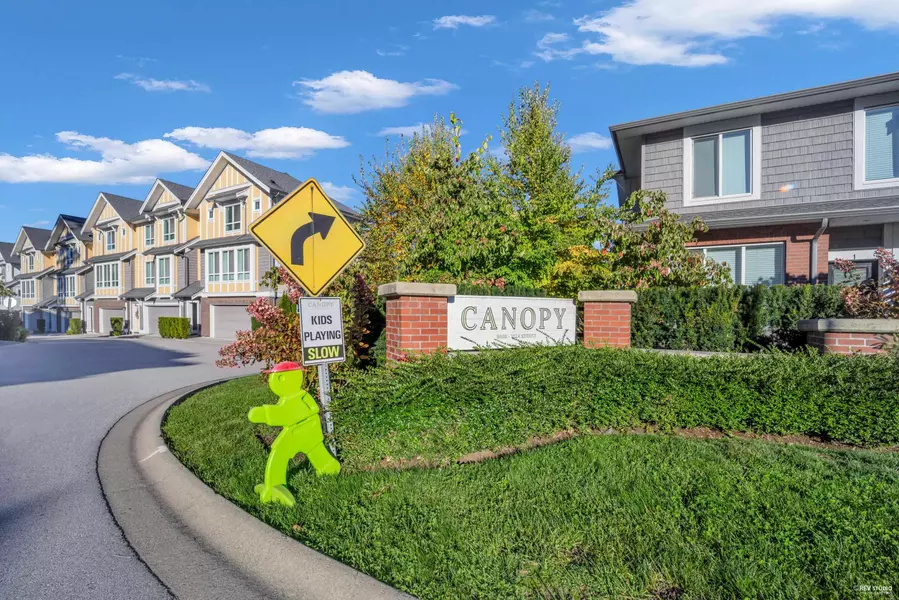 9688 162a ST #103, Surrey, BC V4N 6V3