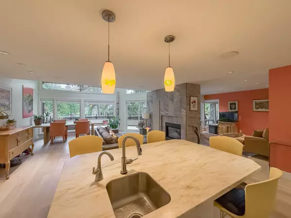 Surrey, BC V4P 1J1,3701 Nico Wynd DR