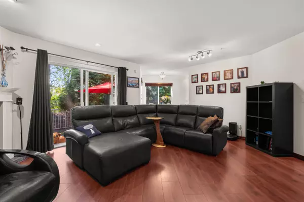 Surrey, BC V4N 4Y5,16061 85 AVE #63