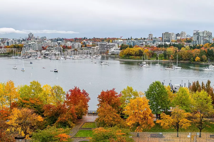 1483 Homer ST #1003, Vancouver, BC V6Z 3C7