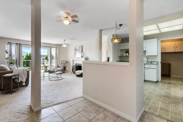 Chilliwack, BC V2R 3P3,7685 Amber DR #204