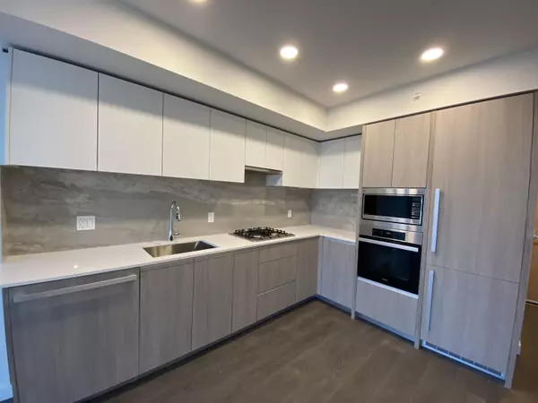 8111 Park RD #904, Richmond, BC B6Y 0M2