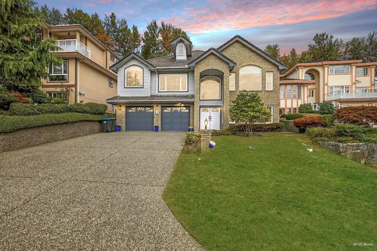 Port Moody, BC V3H 4T7,38 Timbercrest DR
