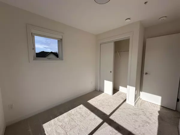 4337 Boundary RD #56 Richmond, BC V6V 1S8