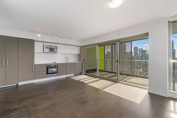 Vancouver, BC V6B 0M5,999 Seymour ST #2007