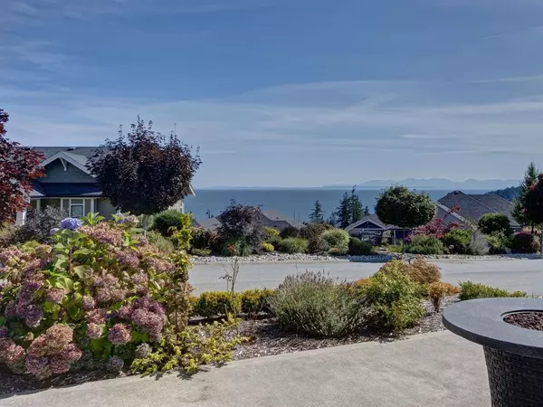 Sechelt, BC V7Z 0V5,5537 Peregrine CRES